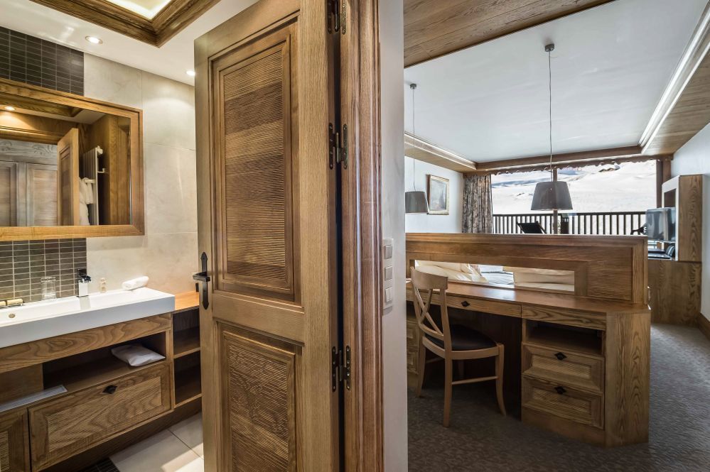 Saulire Room