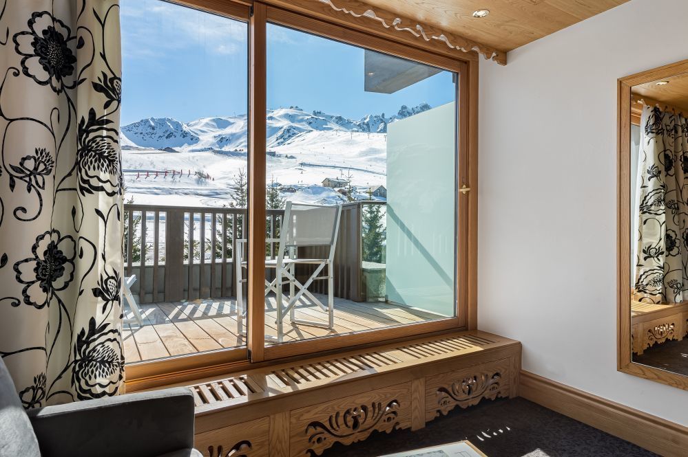 Saulire Room