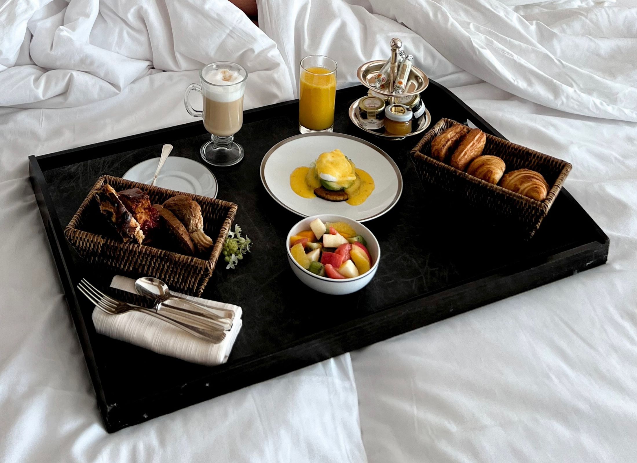 ROOM SERVICE - Hotel Annapurna