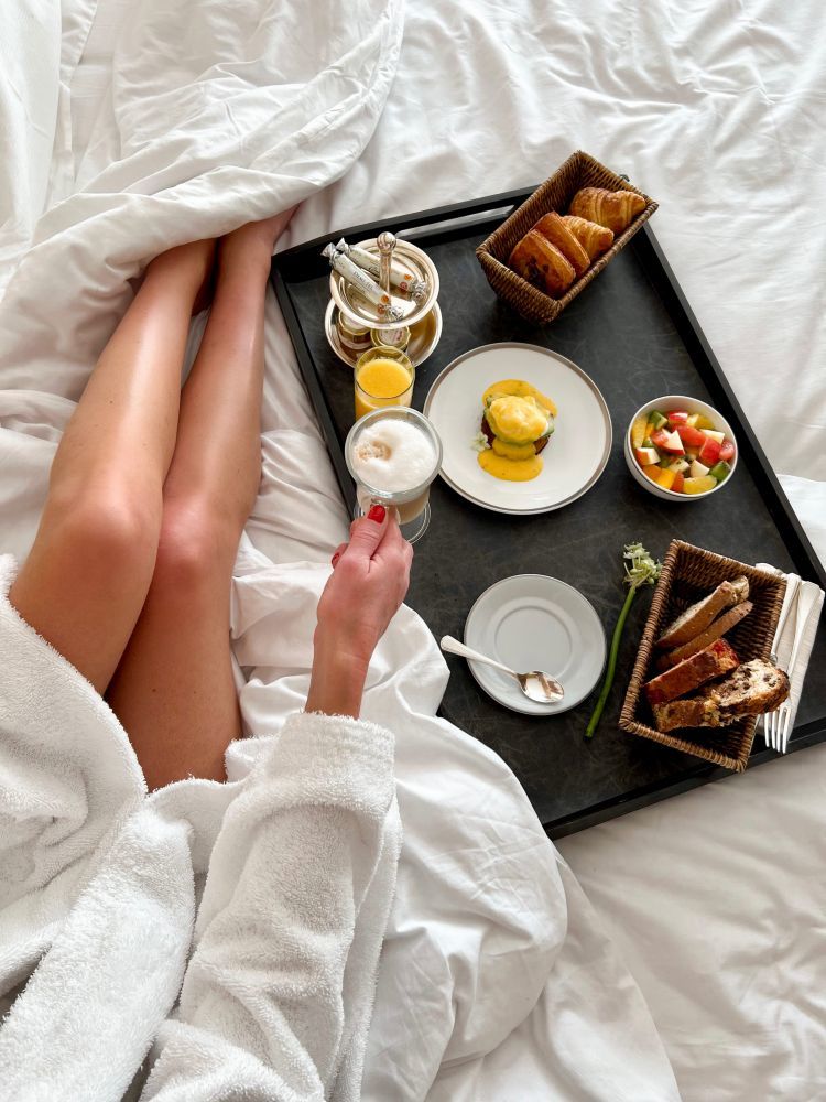 ROOM SERVICE - HOTEL ANNAPURNA