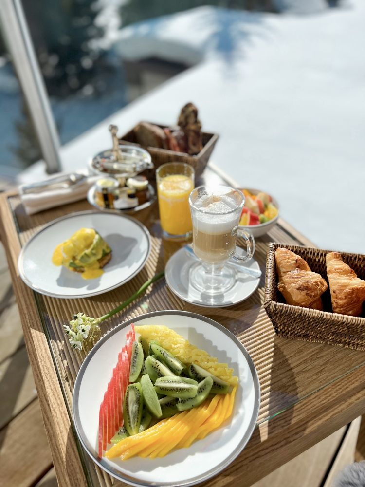 ROOM SERVICE - HOTEL ANNAPURNA