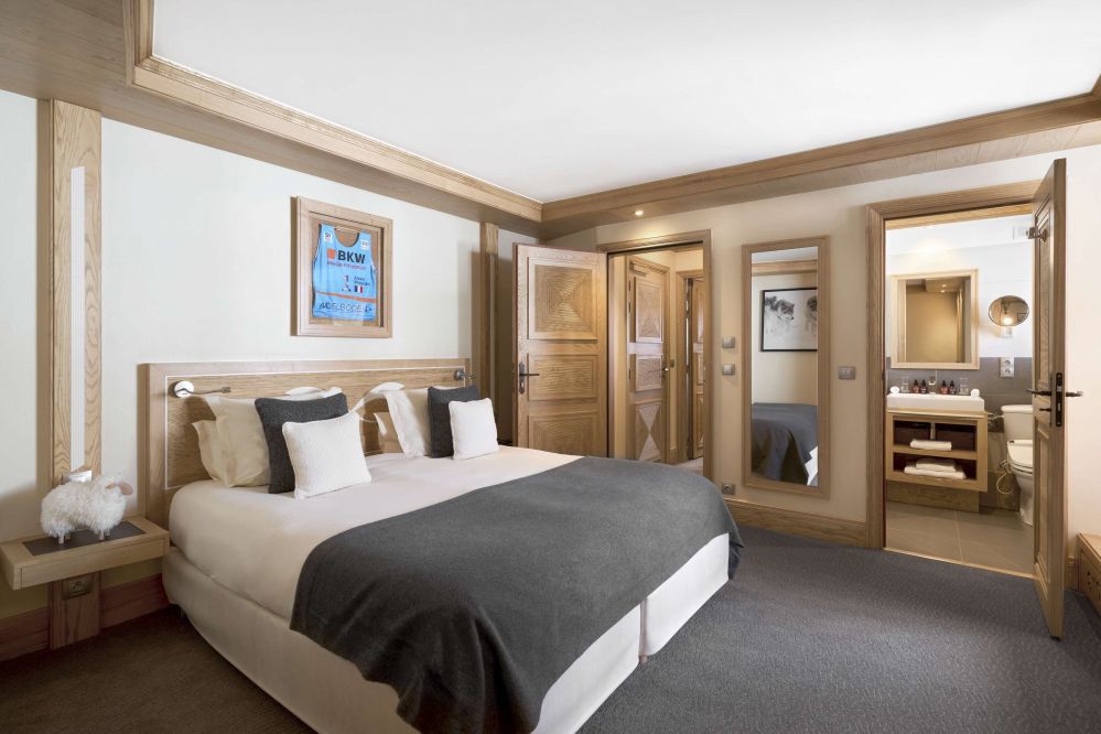 CHAMBRE_FAMILIALE_HOTEL_ANNAPURNA_COURCHEVE